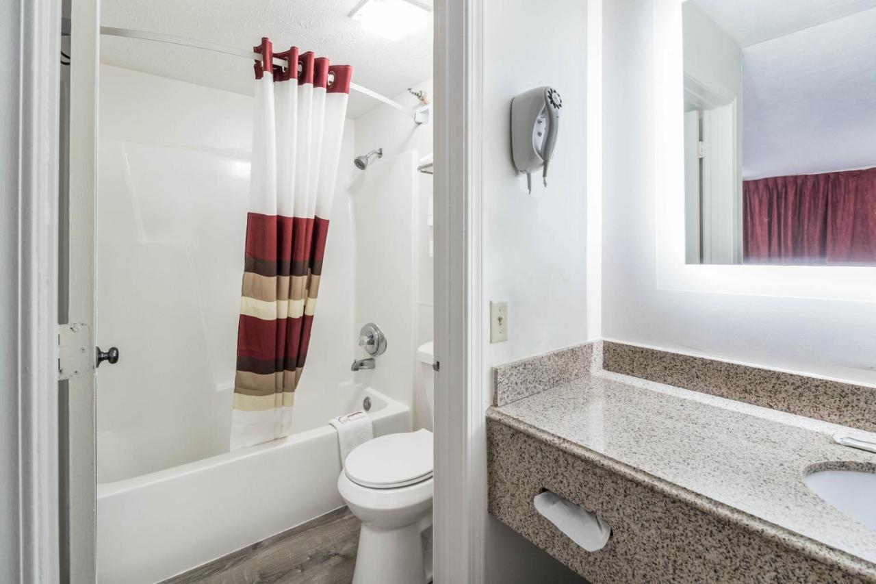 Red Roof Inn Cadiz Ngoại thất bức ảnh